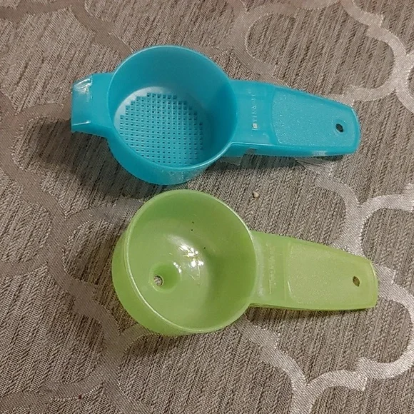 Tupperware lot - Picture 4 of 6